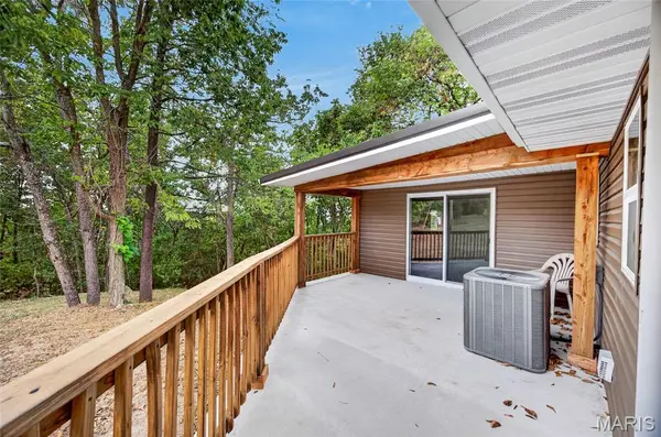 908 Ozark ST, Waynesville, MO 65583