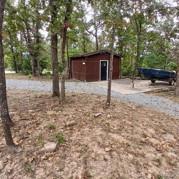 294 Ontario DR, Ironton, MO 63650