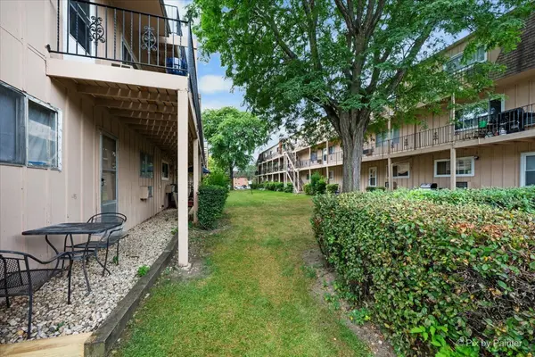 2508 Algonquin RD #2, Rolling Meadows, IL 60008