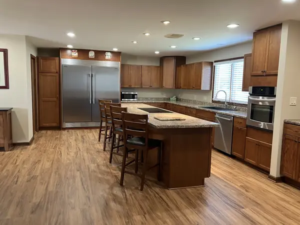 12268 Saraville RD, Marion, IL 62959