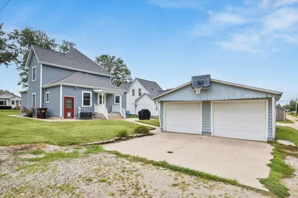 1118 10th AVE, Fulton, IL 61252