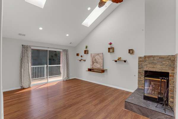 353 COVINGTON TER, Buffalo Grove, IL 60089