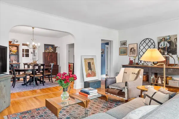 814 Michigan AVE #2E, Evanston, IL 60202