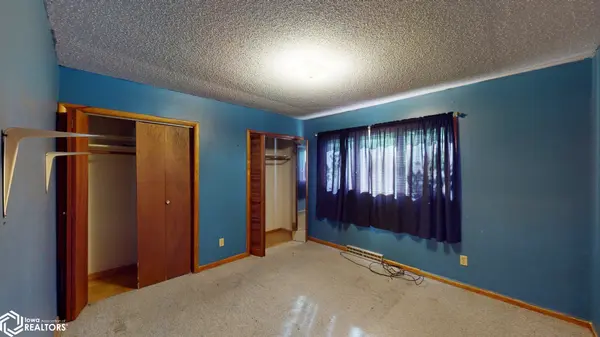 606 J ST, Charles City, IA 50616