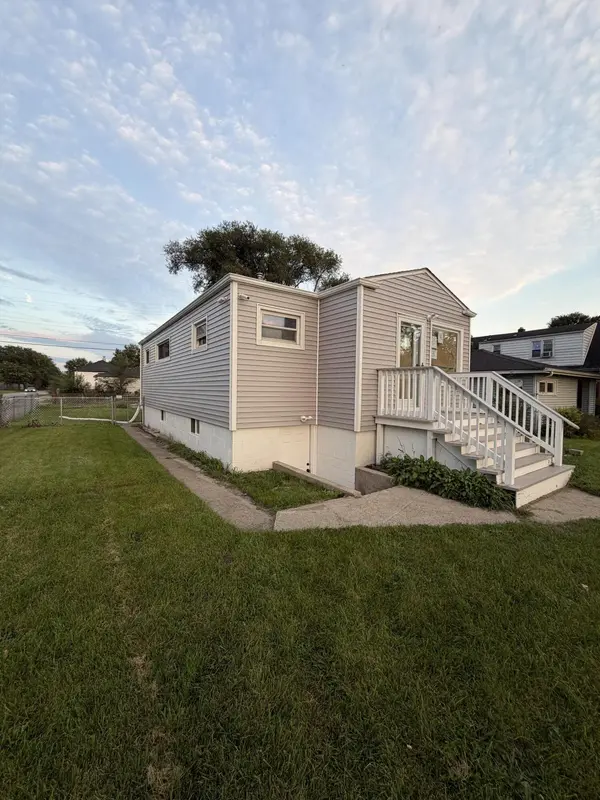 2401 Fillmore ST, Gary, IN 46407