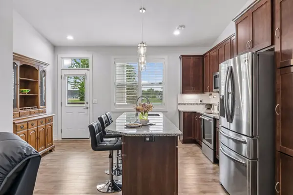 13650 Bronze Pkwy, Rosemount, MN 55068