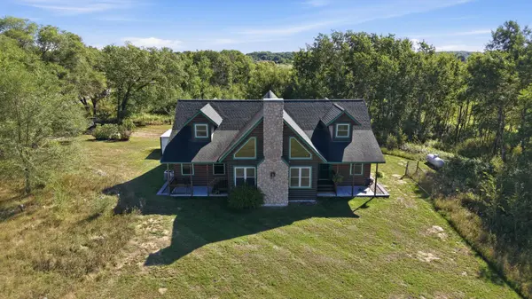 2780 229th AVE NW, Oak Grove, MN 55005