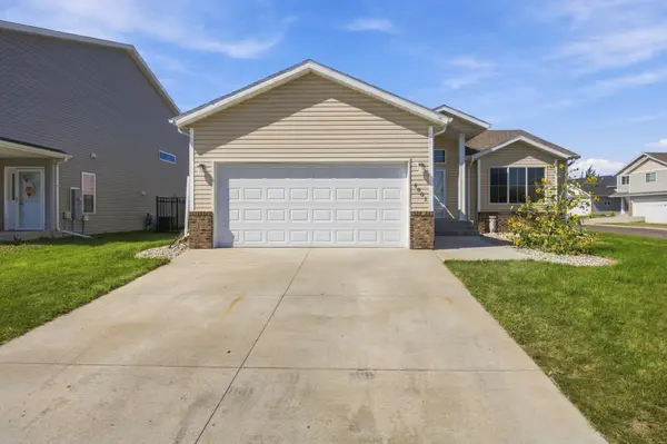 6001 59 ST S, Fargo, ND 58104