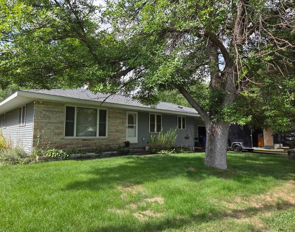 215 1st AVE SE, Melrose, MN 56352