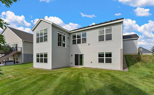 6702 92nd Bay S, Cottage Grove, MN 55016
