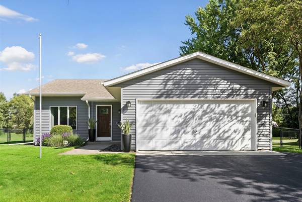 7624 112th AVE N, Champlin, MN 55316