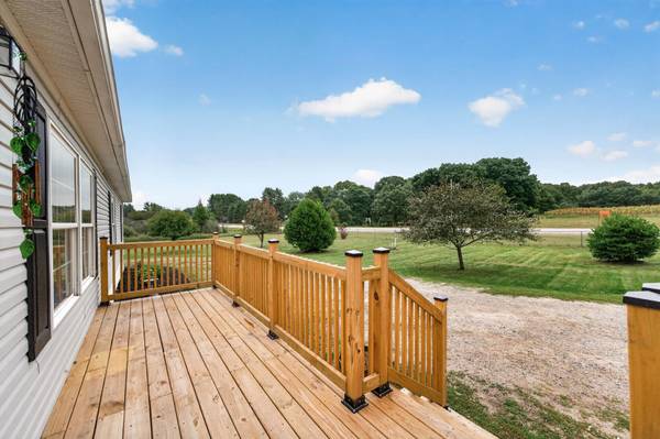 31336 Jackson RD NE, Cambridge, MN 55008