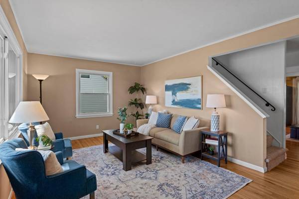 2900 W 84th ST, Bloomington, MN 55431