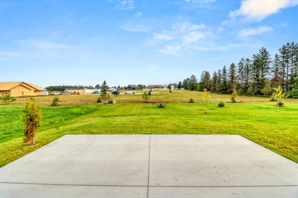 830 Lake Forest CIR, Detroit Lakes, MN 56501