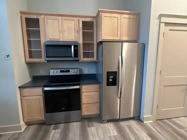 119 2 AVE NE #3, Austin, MN 55912