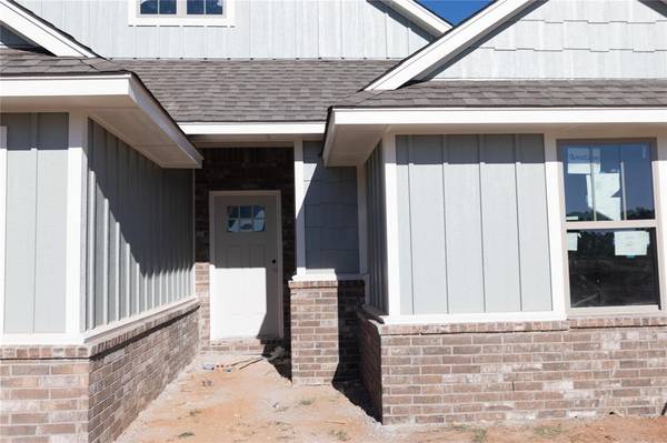 804 Nimblewill LN, Choctaw, OK 73020
