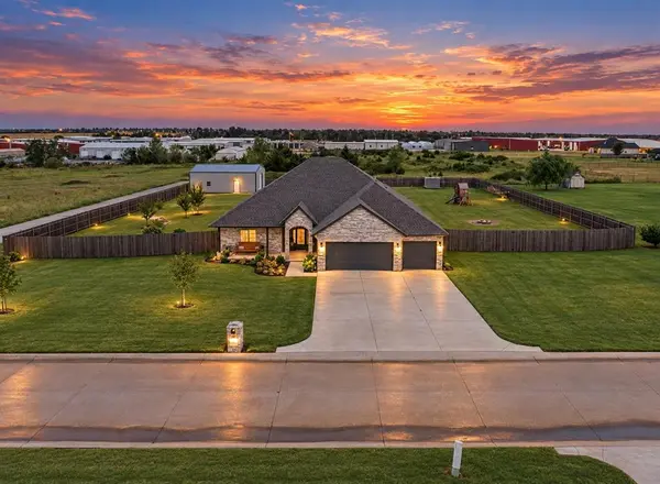 1150 Kelly Farm RD, Edmond, OK 73025