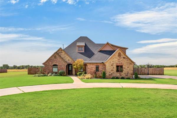 608 Edgewood Rd. ST, Canute, OK 73626