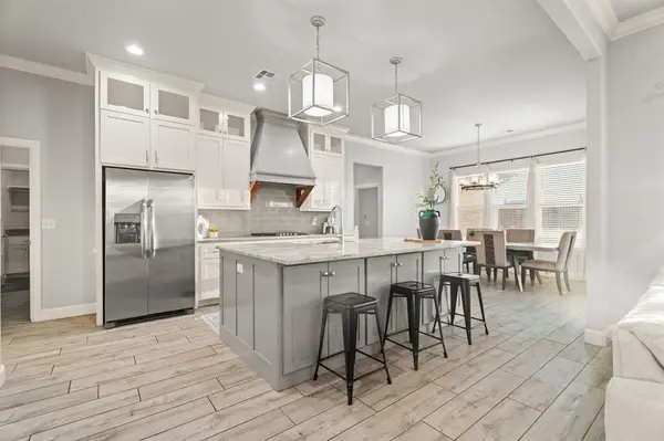 10690 N Country DR, Edmond, OK 73034