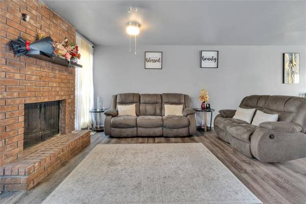 812 Two Forty PL, Oklahoma City, OK 73139