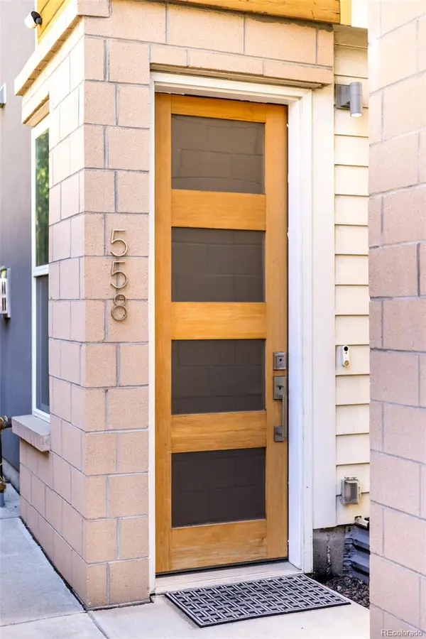 558 Madison ST, Denver, CO 80206