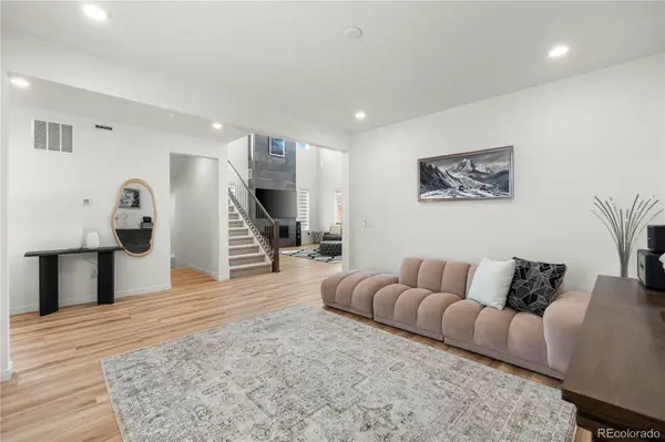 8461 Ordway DR, Littleton, CO 80125