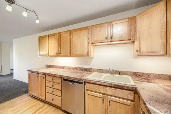 705 S Alton WAY #5B, Denver, CO 80247