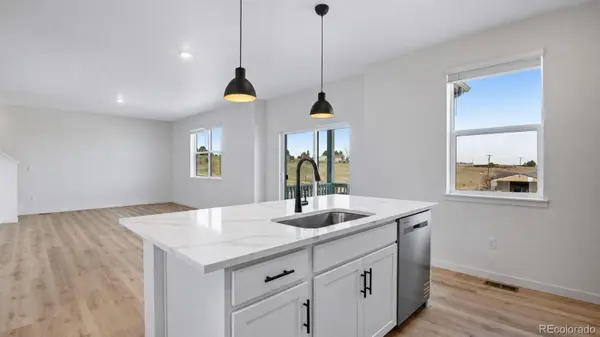 43092 Castle Stuart ST, Elizabeth, CO 80107
