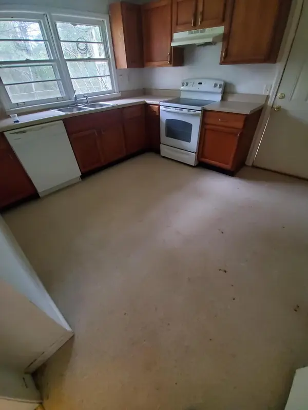 2052 Oak Street, Signal Mountain, TN 37377