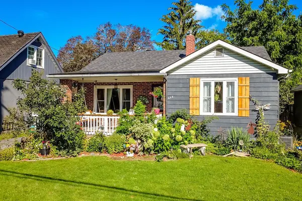 258 James ST E, Orillia, ON L3V 1M2