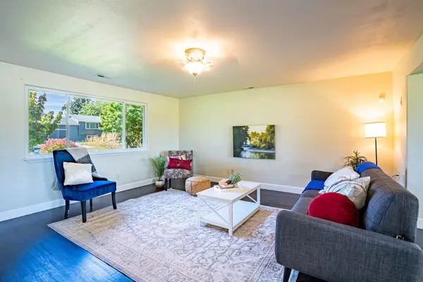 5010 N Tiara Ct, Otis Orchards, WA 99027