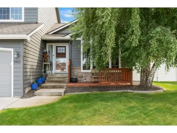 8912 N James Dr, Spokane, WA 99208
