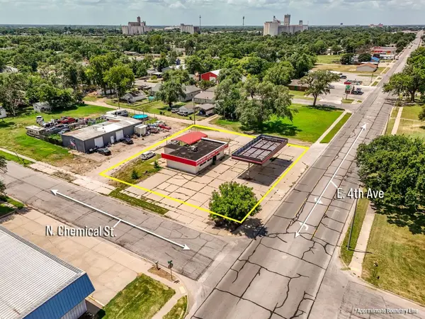 2021 E 4th St.,  Hutchinson,  KS 67501