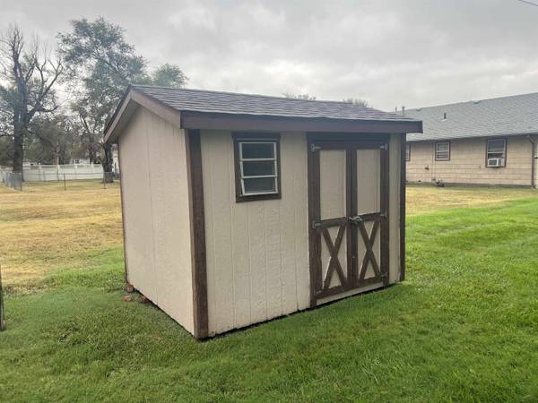 411 E 2nd, St John, KS 67576