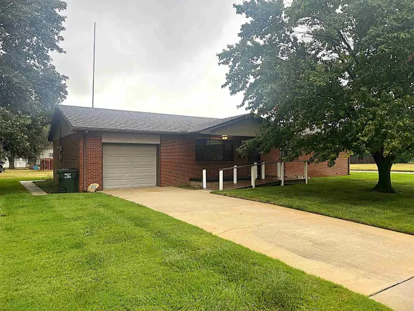 411 E 2nd, St John, KS 67676