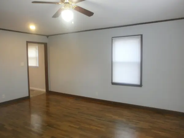 1609 Osborne, Salina, KS 67401