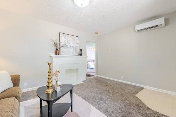 2334 S Ida, Wichita, KS 67211