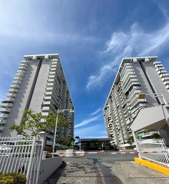 5859 ISLA VERDE AVE #1907, Carolina, PR 00979