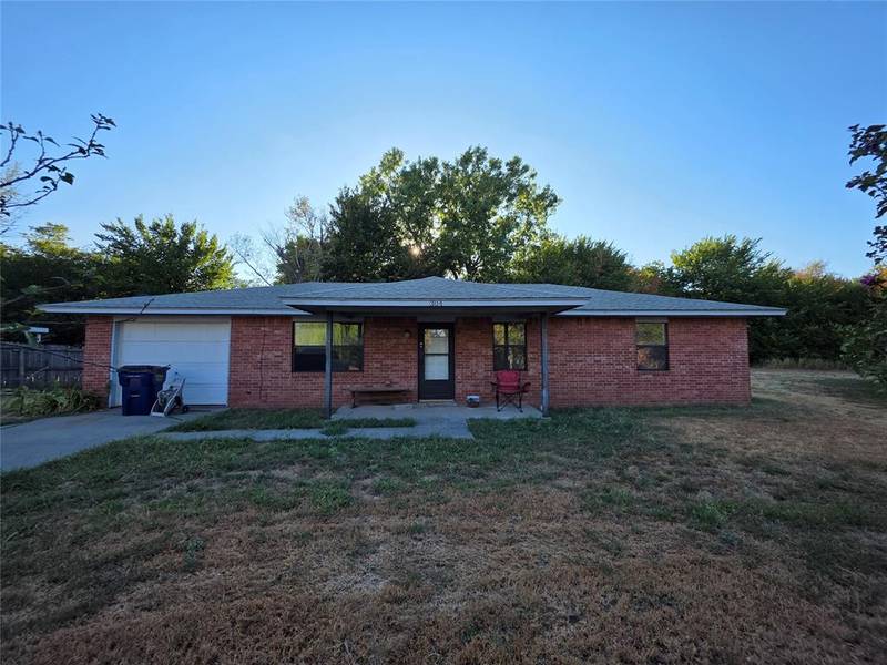 304 Hal DR, El Reno, OK 73036