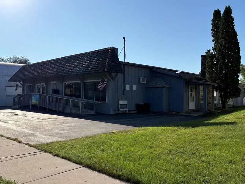 803 MAIN AVE, Crivitz, WI 54114