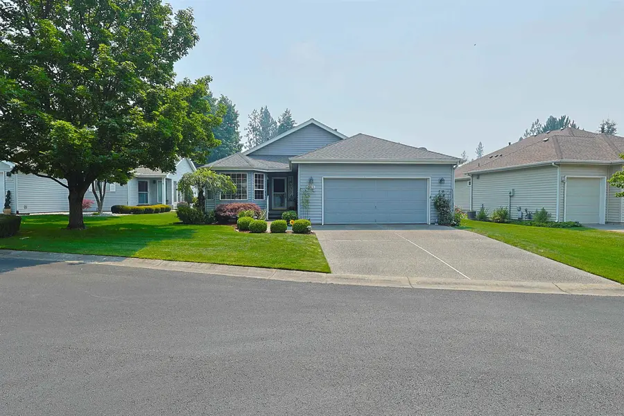 3815 S GREYSTONE Ln, Spokane, WA 99223