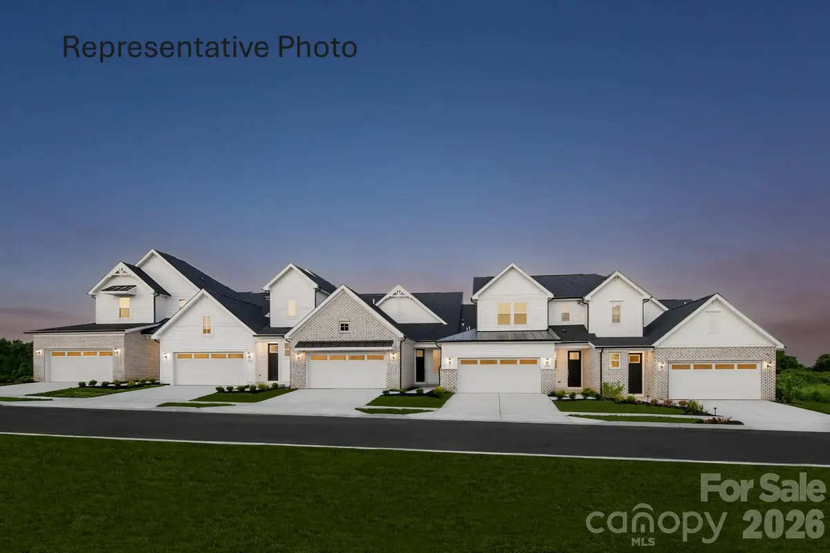 912 Azura LN, Fort Mill, SC 29715