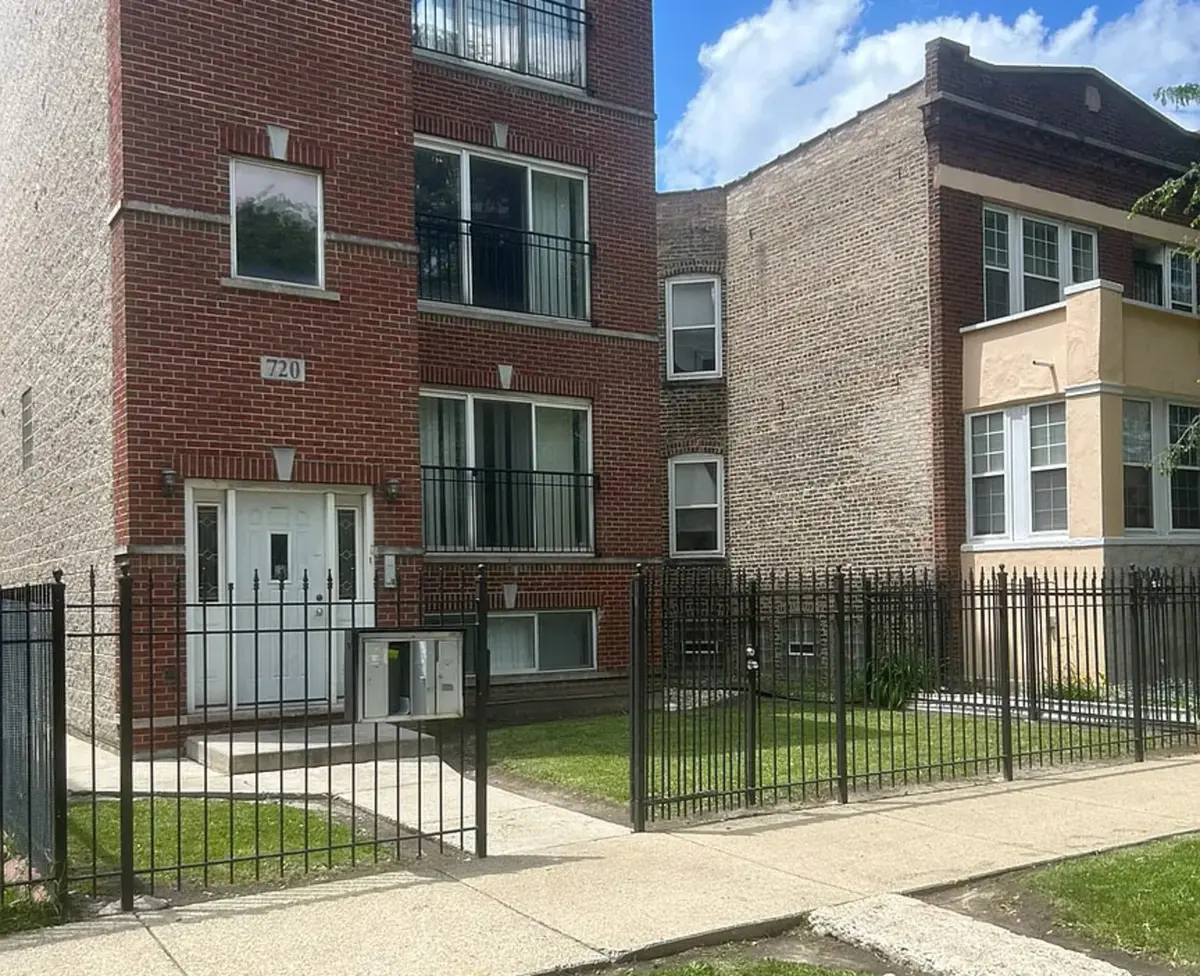 720 N Central Park AVE #1, Chicago, IL 60651