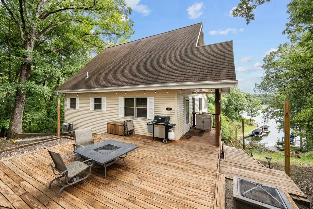 324 Rustic Oak CT, Dahinda, IL 61428