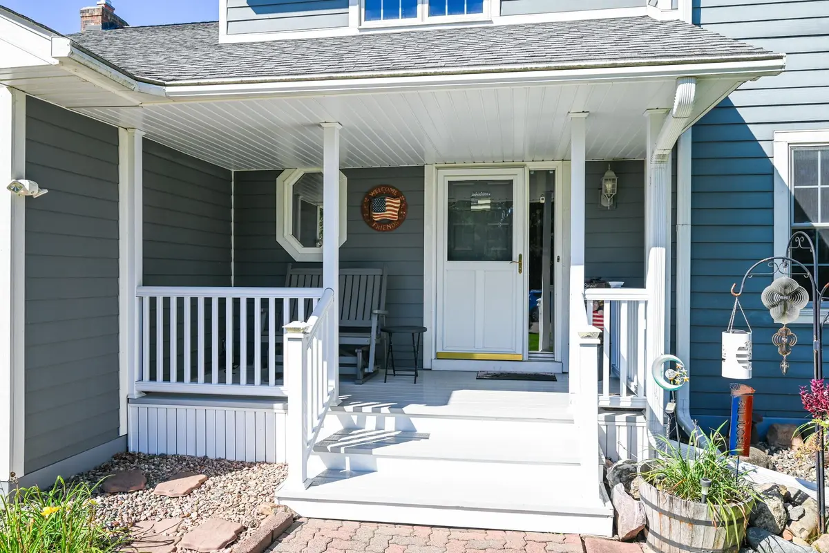 12892 Essex WAY, Apple Valley, MN 55124