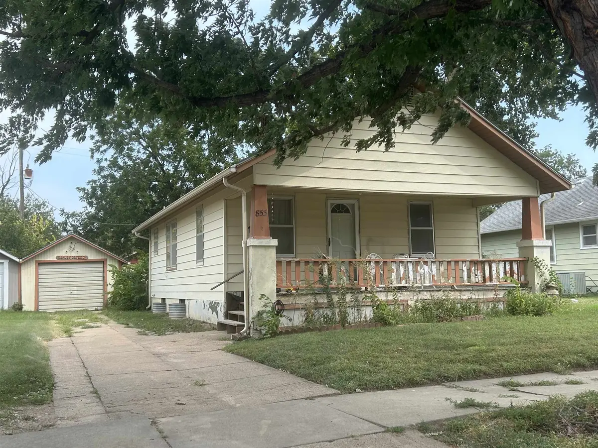 853 Sheridan, Salina, KS 67401