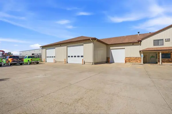 615 Highway 1 W, Iowa City, IA 52246