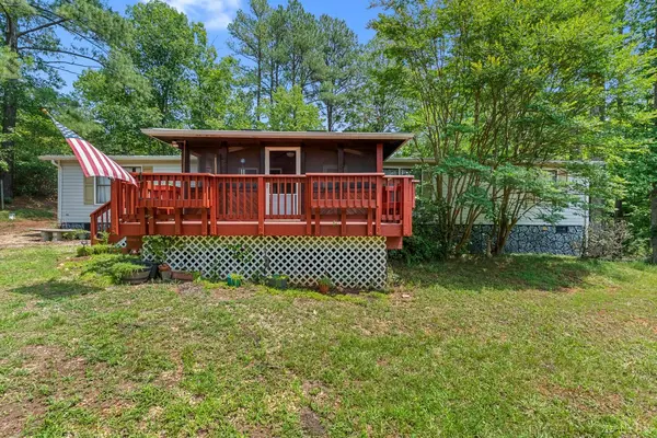 460 Brownings Cove, Shipman, VA 22971