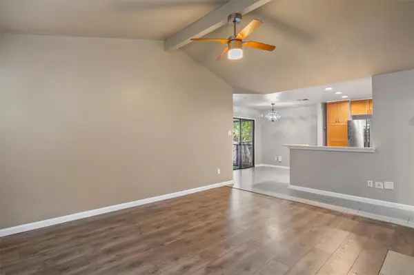 1131 Byers LN, Austin, TX 78753