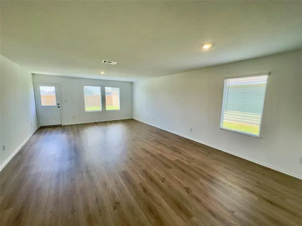 2221 Cumulus CT, Lockhart, TX 78644
